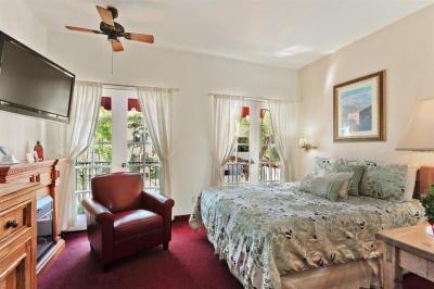 Villa Rosa Inn