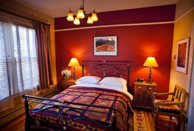 El Paradero Bed & Breakfast Inn