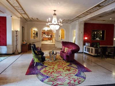 Huntington Hotel