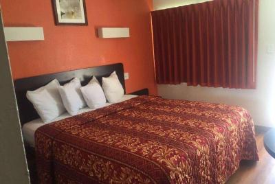Travelodge by Wyndham Sacramento Convention Center