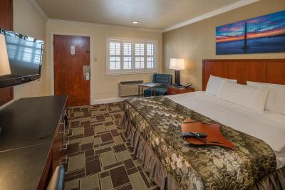Bay Bridge Inn
