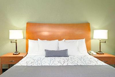 Days Inn by Wyndham San Jose Convention Center