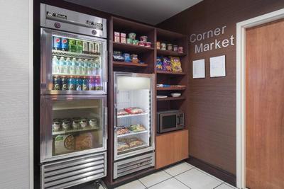 Fairfield Inn and Suites by Marriott State College