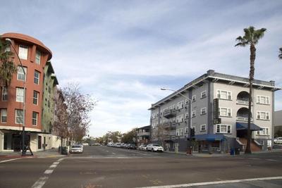 Harborview Inn & Suites