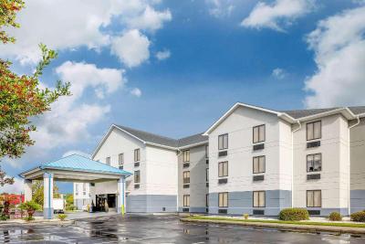 Baymont by Wyndham Pooler/Savannah