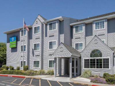 SureStay by BW Sacramento South Natomas