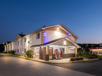 Super 8 by Wyndham Franklin