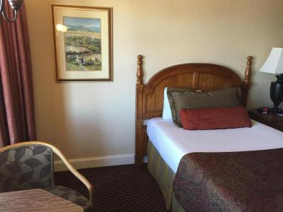 Coventry Motor Inn