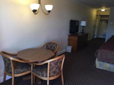 Coventry Motor Inn