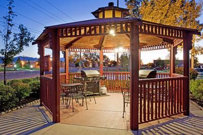 Sonesta Simply Suites Salt Lake City Airport