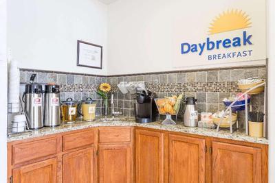 Days Inn by Wyndham Kimball