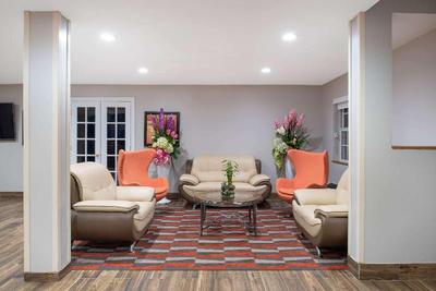 Microtel Inn & Suites By Wyndham Springfield
