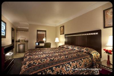 Crystal Lodge Motel