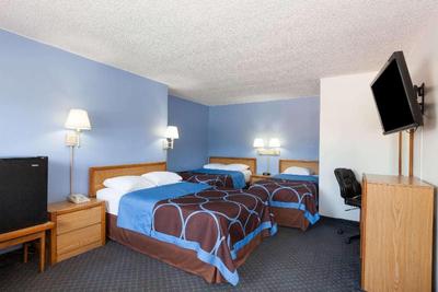 Super 8 by Wyndham Santa Barbara/Goleta