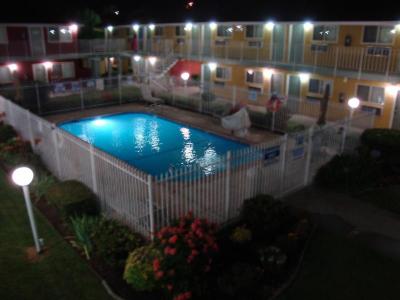 Americas Best Value Inn