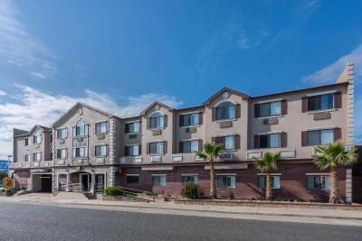 Super 8 by Wyndham San Bruno /SF Intl Arpt West