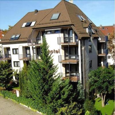 Astoria am Urachplatz
