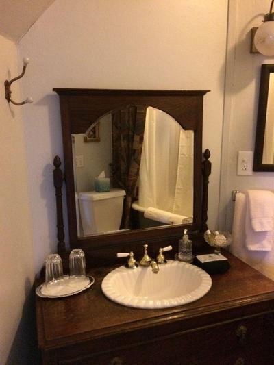 Cedar Gables Inn