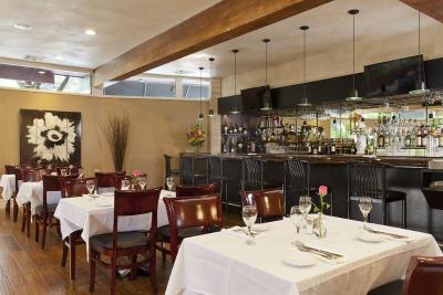 Creekside Inn