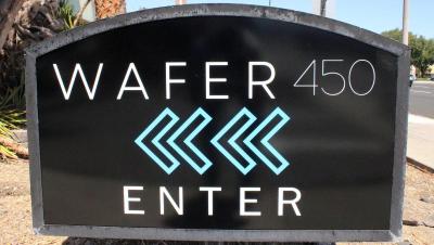 WAFER 450 Hotel