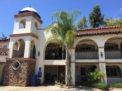 Chantico Inn & Suites