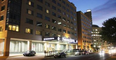 DoubleTree by Hilton St. Louis Forest Park