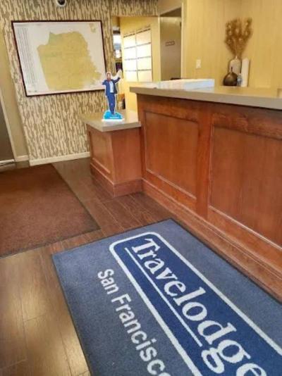 Travelodge by Wyndham by the Bay