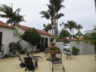 Casa Del Mar Inn
