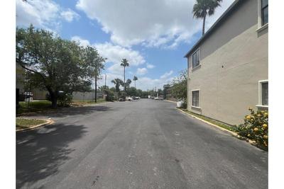 La Posada Inn By OYO Brownsville