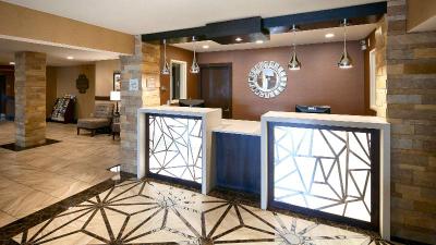 BEST WESTERN Woodland Inn
