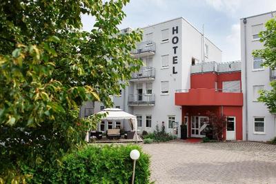 Centro Hotel U-NO1 Trademark Collection by Wyndham