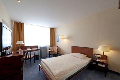 Premier Inn Saarbrücken City Centre