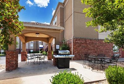 Candlewood Suites St. Robert