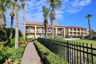 La Fiesta Ocean Inn & Suites