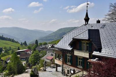Herrihof Landhotel & Chalets
