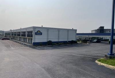Days Inn & Suites by Wyndham York