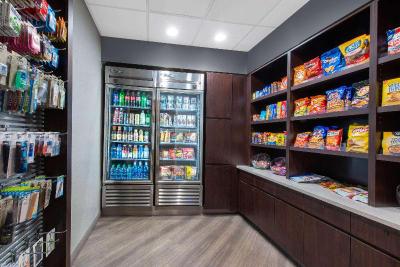 La Quinta Inn & Suites Tampa Brandon Regency Park