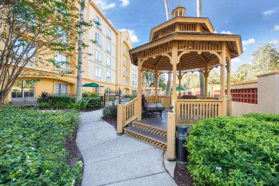 La Quinta Inn & Suites Tampa Brandon Regency Park
