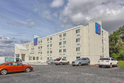 Red Roof Inn York (closed)