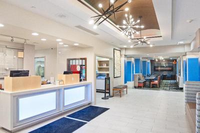 Holiday Inn Express Hotel & Suites Stroudsburg Poc