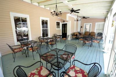 The Kenwood Inn