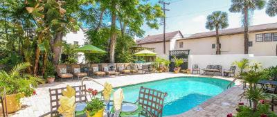 The Kenwood Inn