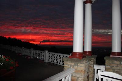 Historic Summit Inn Resort