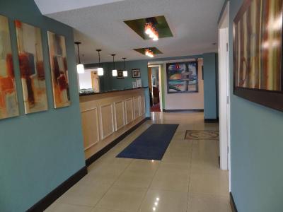 Ocean Sands Beach Inn