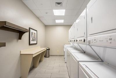 Staybridge Suites Chesapeake - Virginia Beach