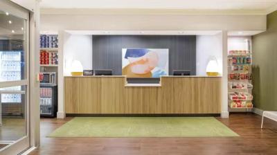Spark by Hilton Washington Meadowlands Blvd