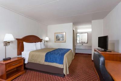 Days Inn by Wyndham Winston Salem North