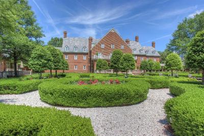 The Founders Inn and Spa, Tapestry Collection