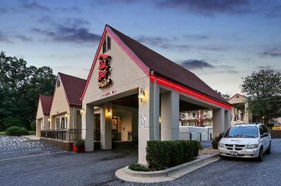 Red Roof PLUS+ Washington, DC - Rockville