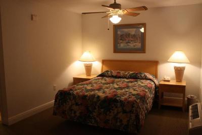 Lake Roy Beach Inn